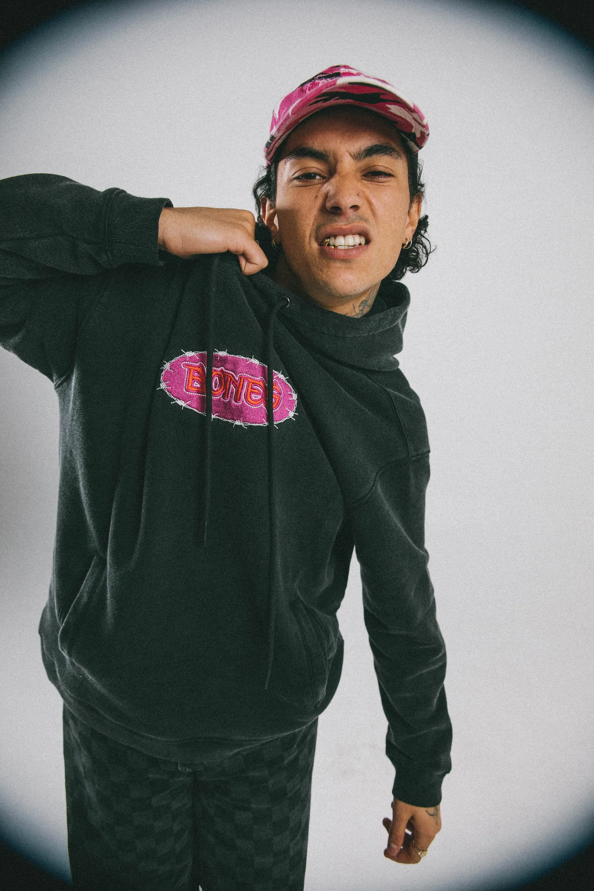 BILLY BONES CLUB BARB HOODIE - ACID BLACK