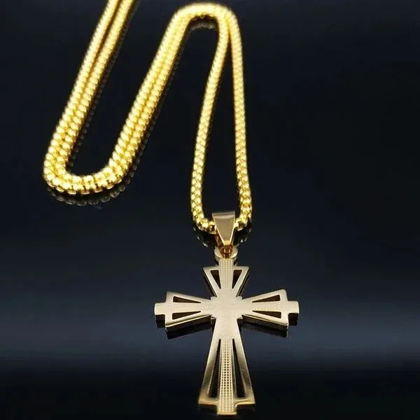Classy Men Gold Designer Templar Cross Pendant Necklace