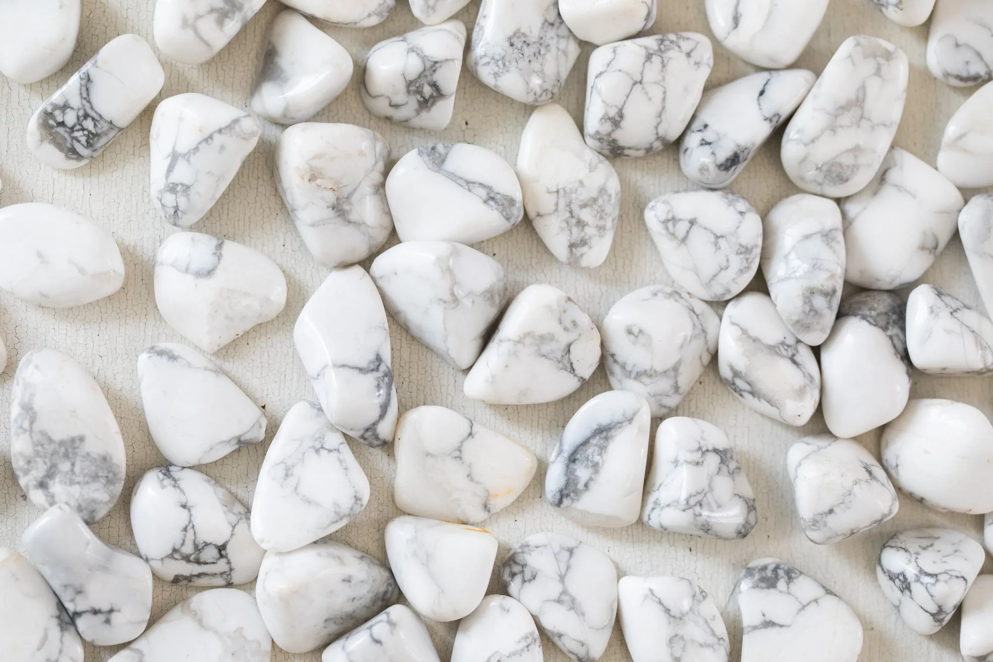 Howlite - Tumbled