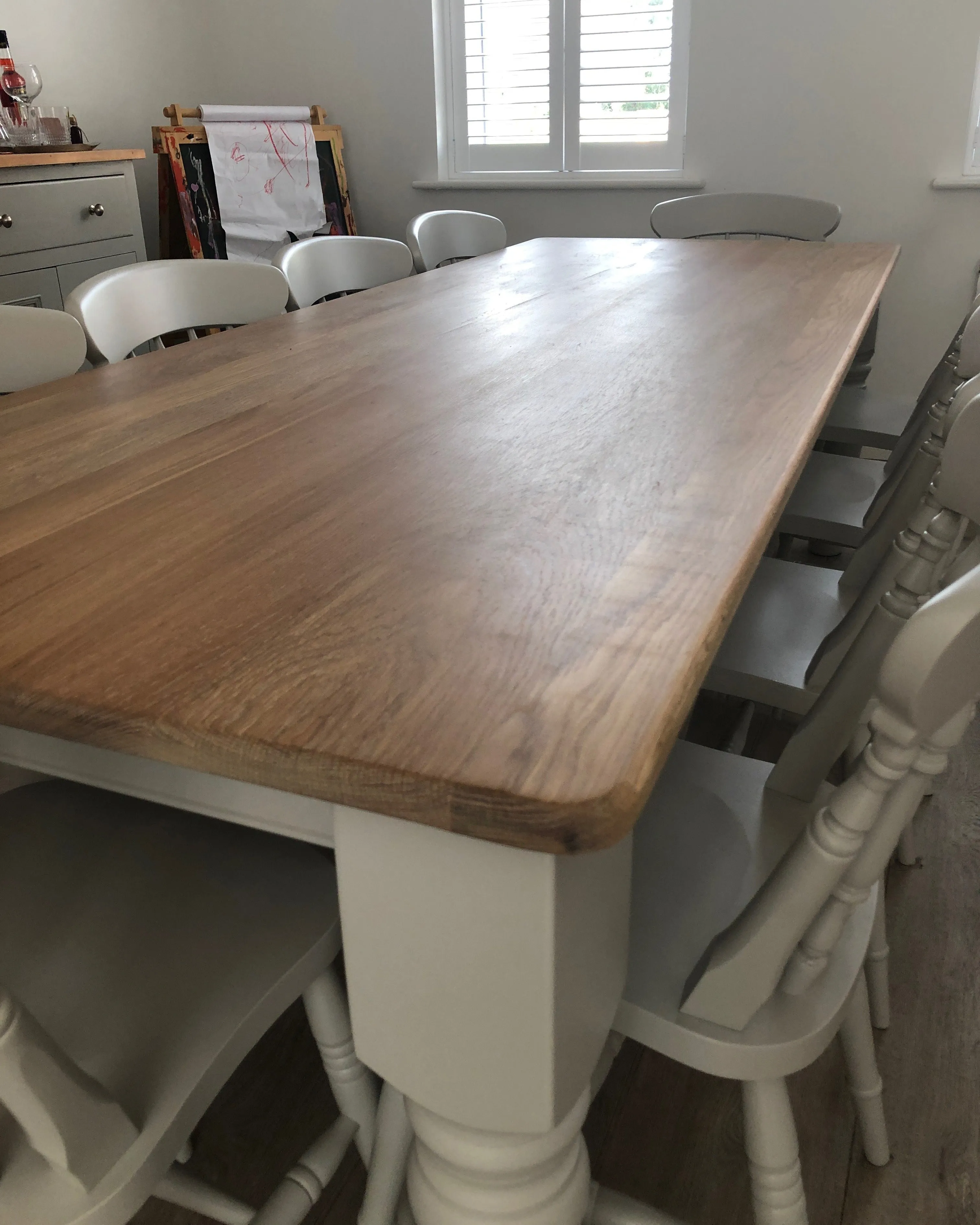 Traditional Spindle Back Dining Set