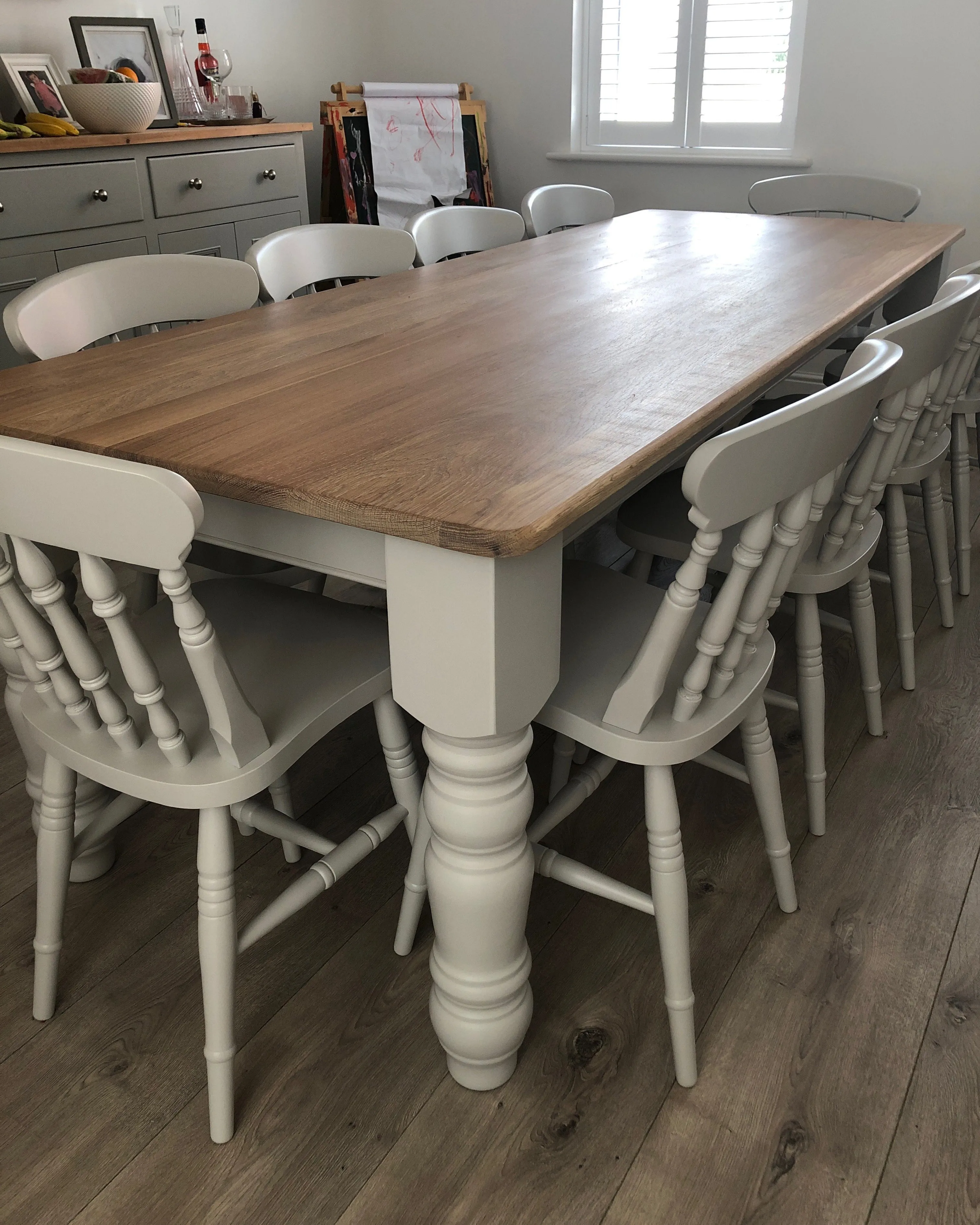 Traditional Spindle Back Dining Set